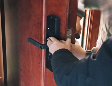 唐河24小时上门开锁公司